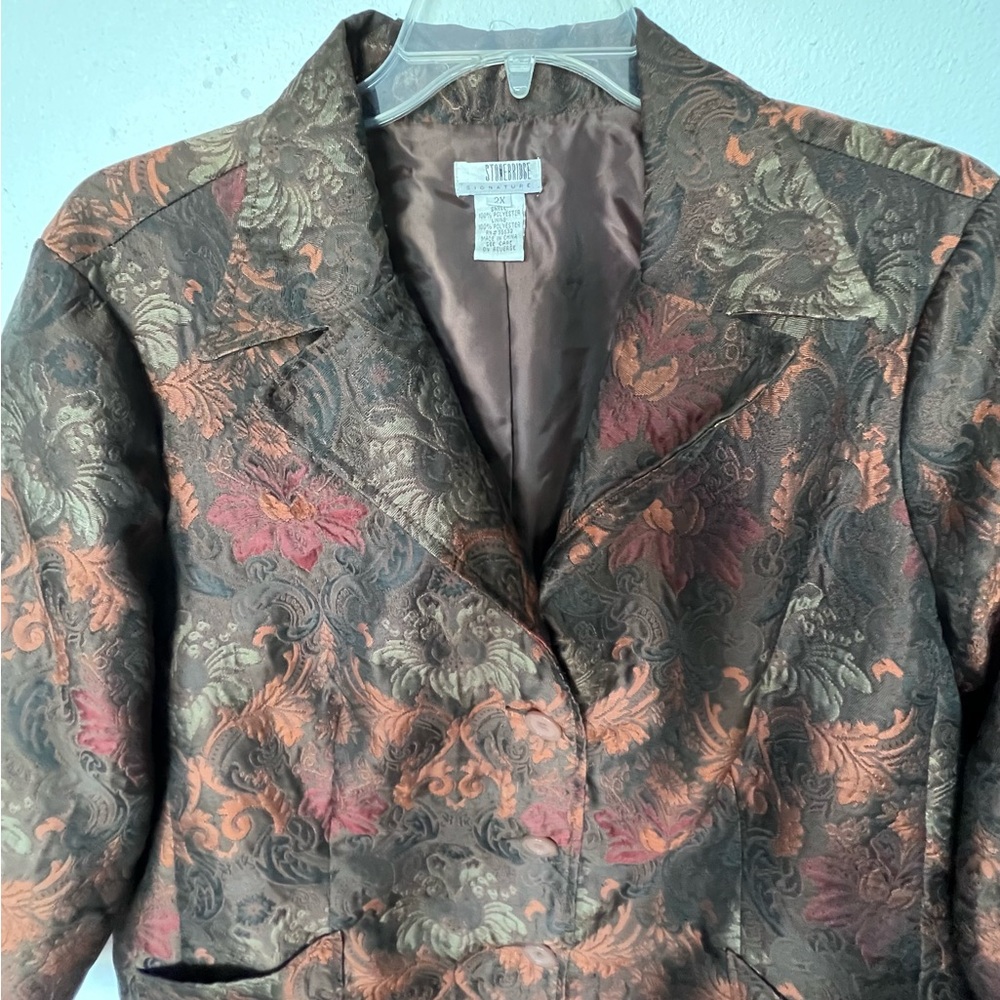 Elegant Brown and Green Blazer with Botanical Print